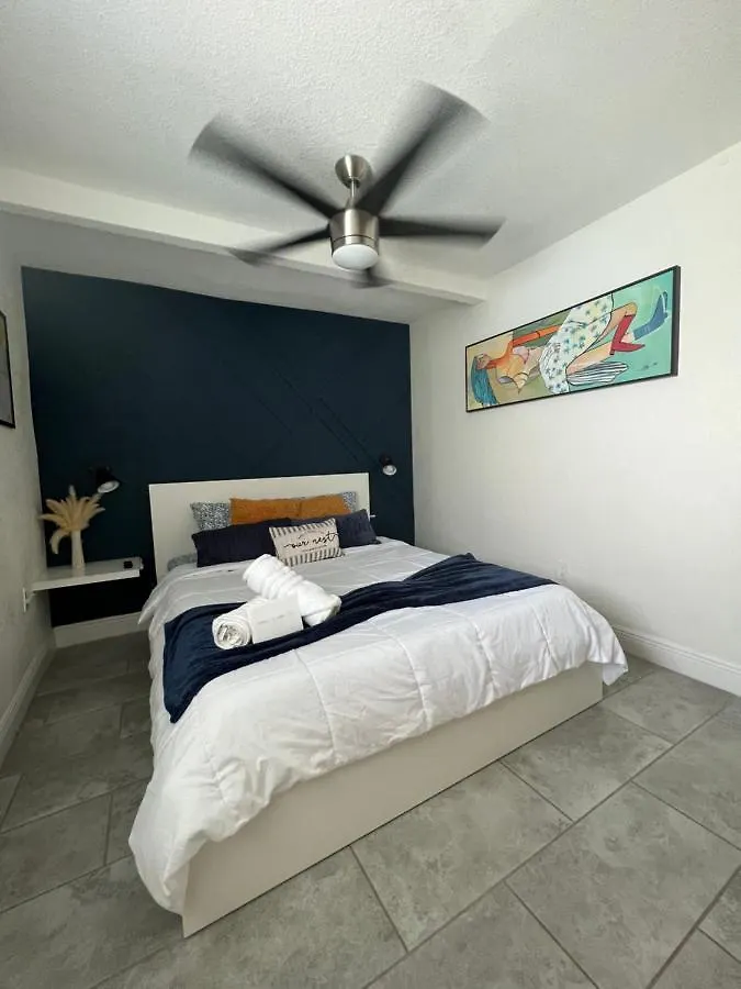 Busch Gardens Bliss Suite -1 Tampa 0*,